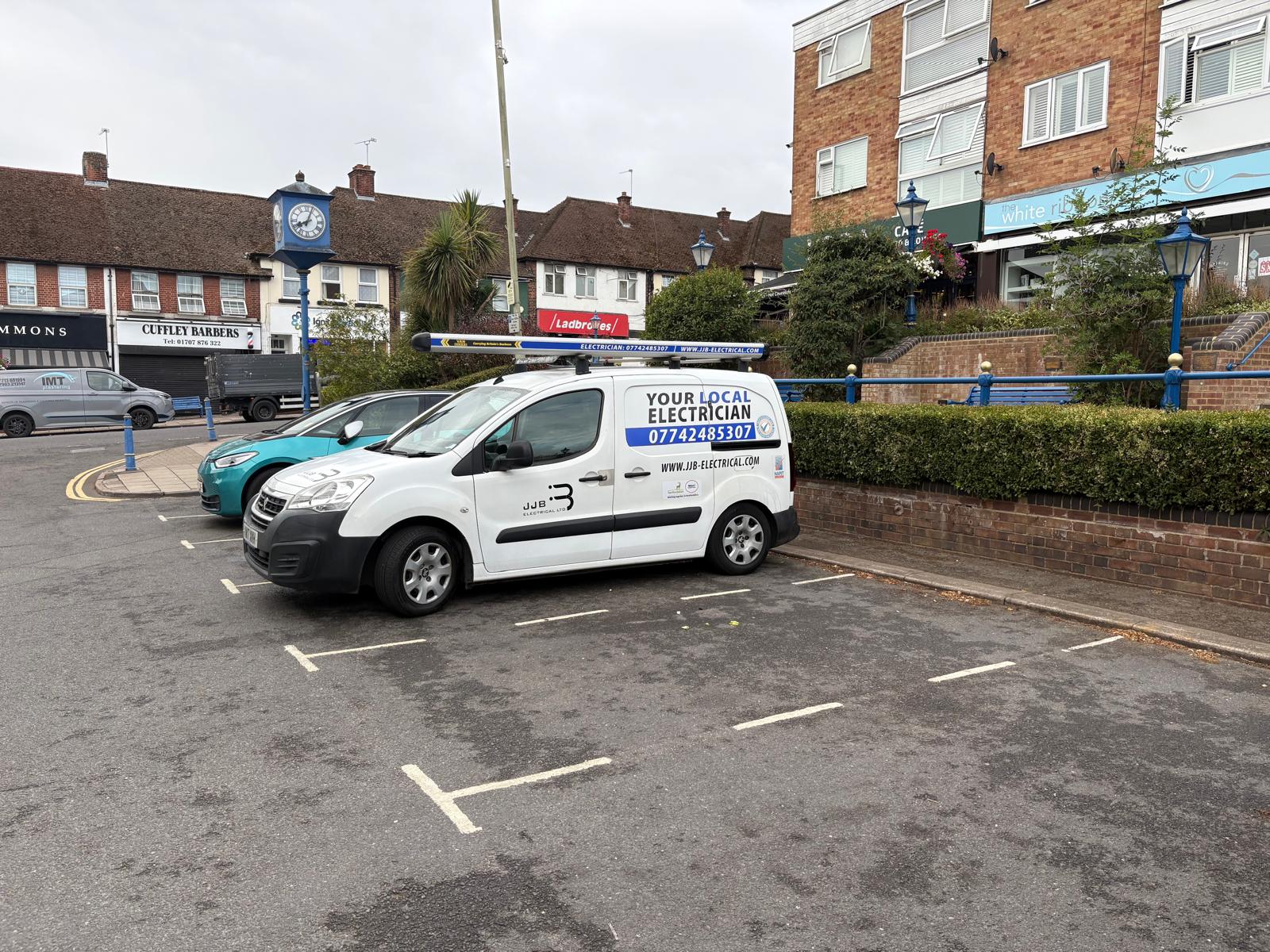 Reliable Electrician in Cuffley