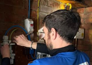 How Do You Know If Your Home Needs a Full Rewire in Harlow?