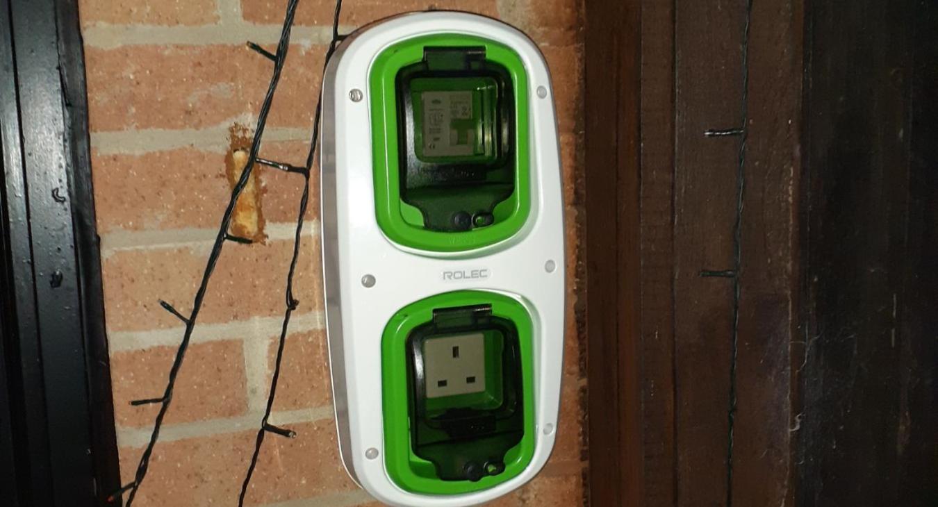 Rolec Electric vehicle charger installation
