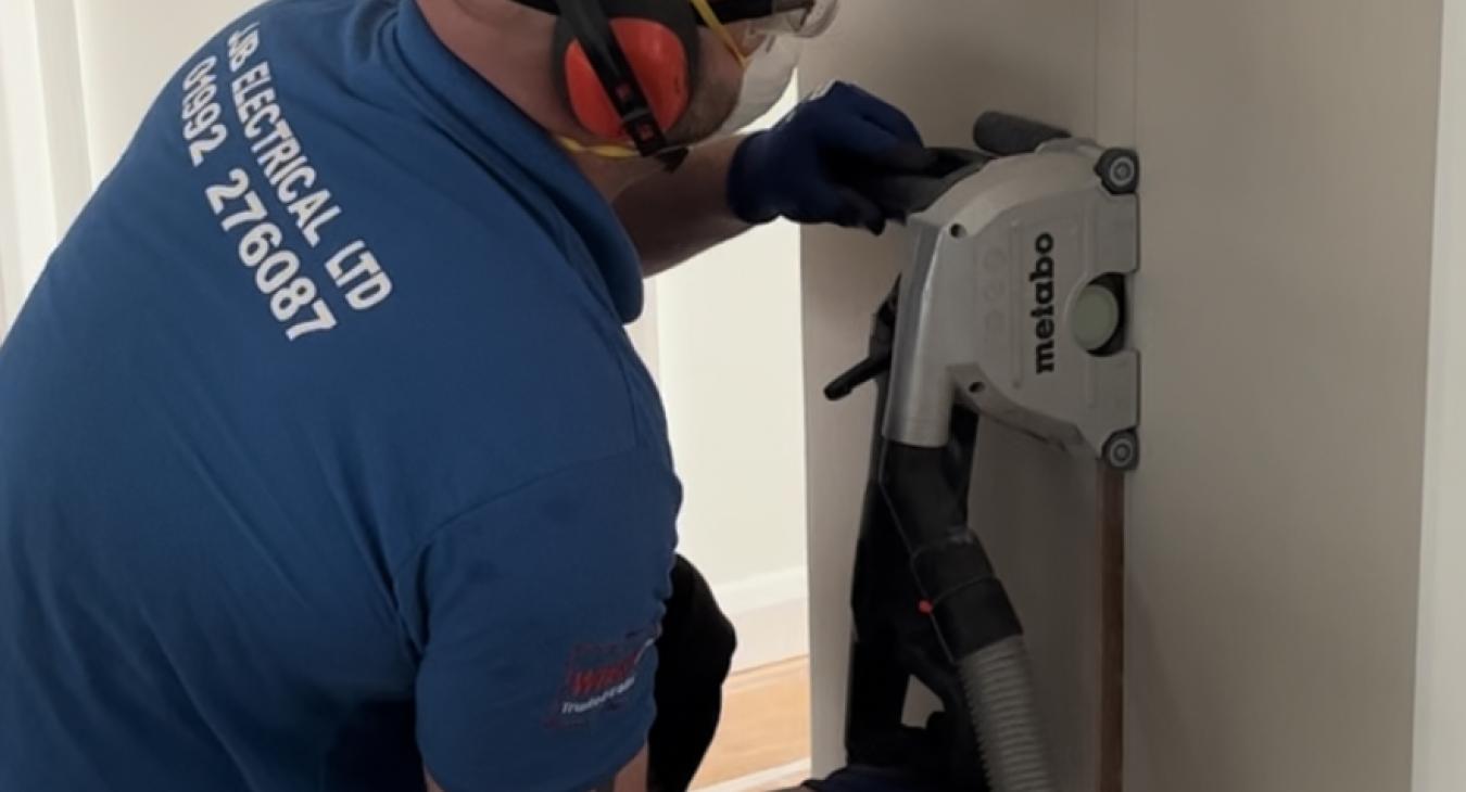 Electrician in Waltham Cross