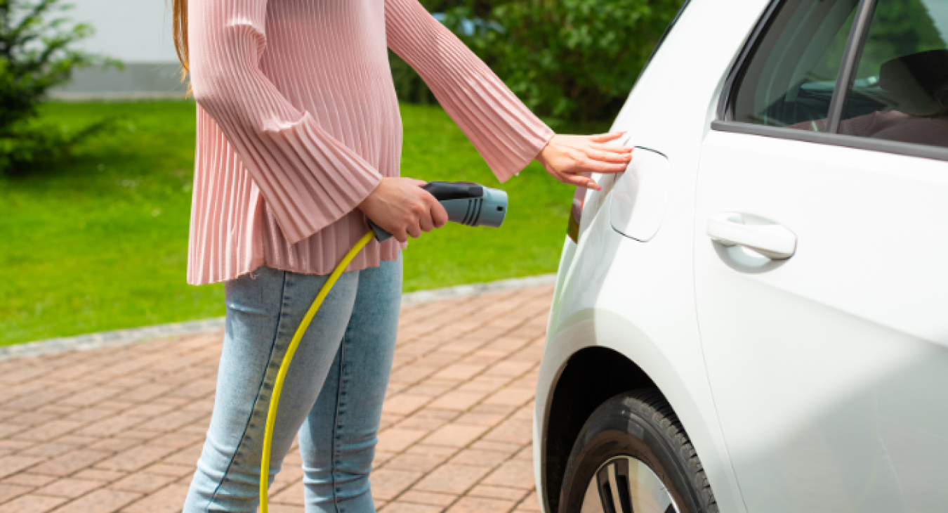 What Your EV Charger Records Even When You’re Not Charging in Waltham Abbey